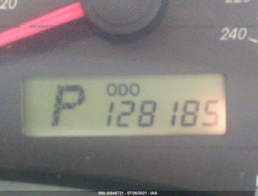 1NXBU4EE3AZ186020