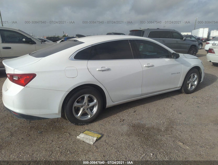 1G1ZB5ST2JF148647