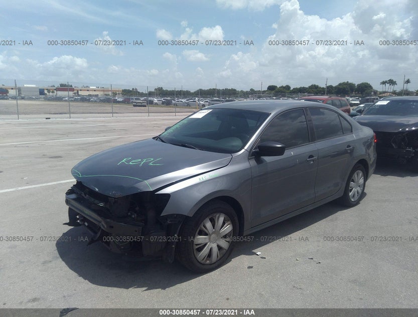 3VW2K7AJ4BM105334