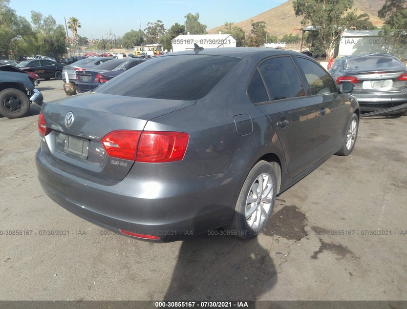 3VWDX7AJ6BM309837