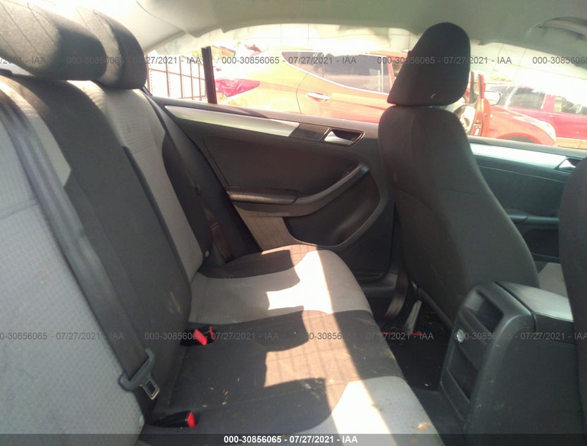 3VW2B7AJ6HM314518