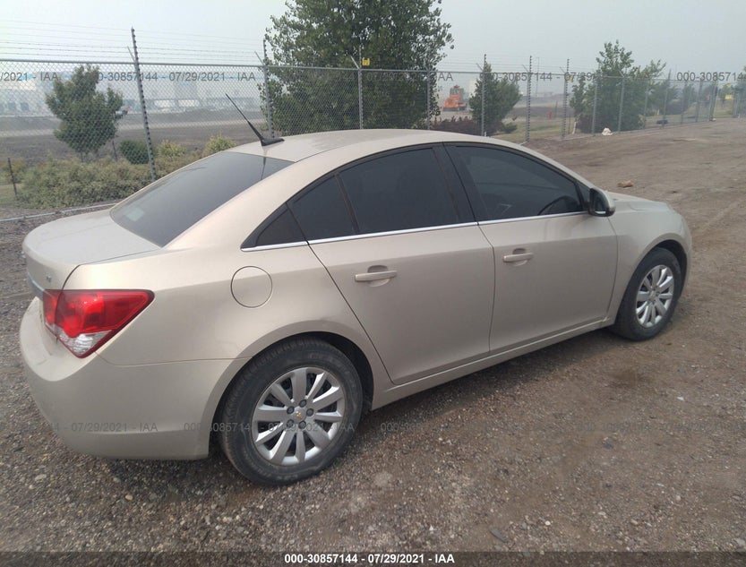 1G1PF5S90B7120552