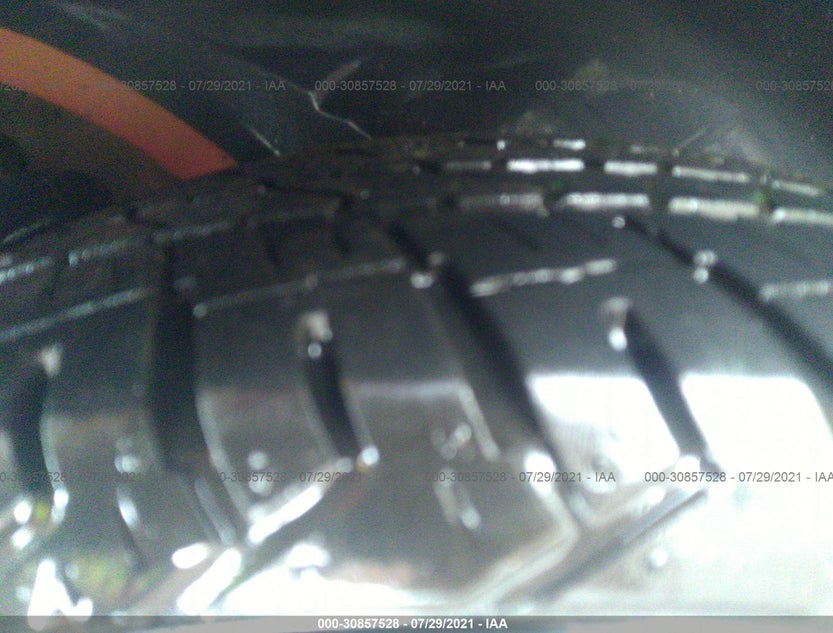 1G1PC5SB3E7428007
