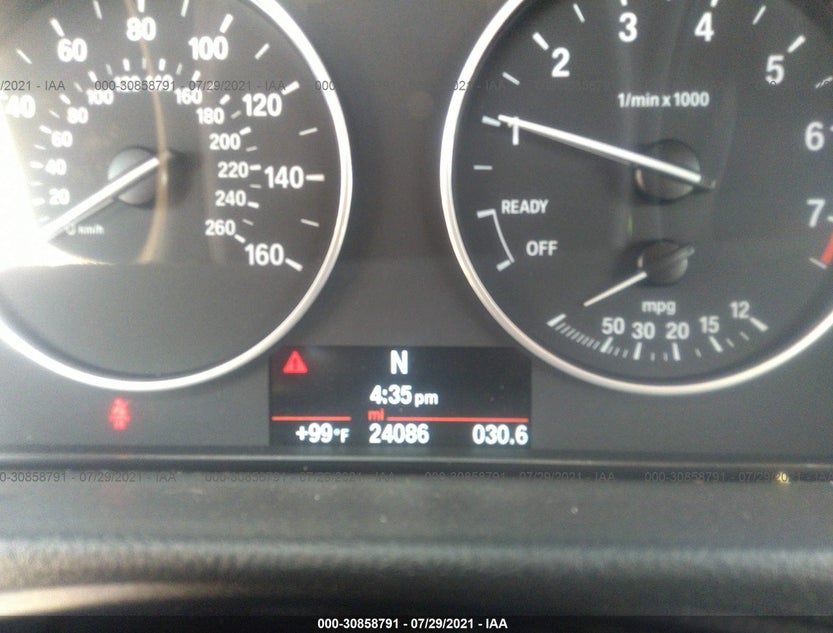 WBA3C1C57FK118588