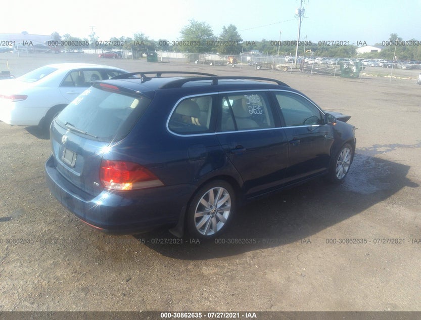 3VWPL7AJ8CM651560