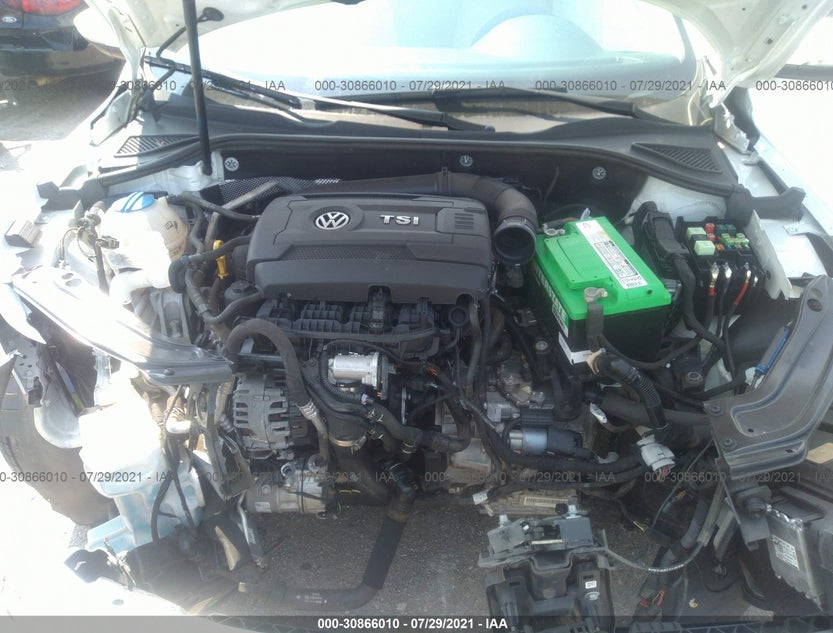1VWDT7A38HC072324