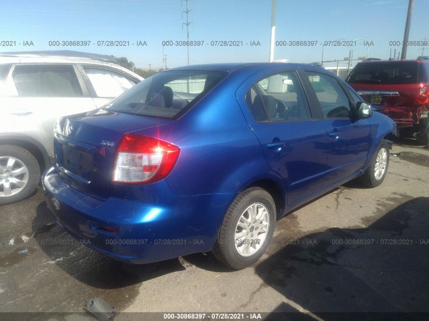 VIN JS2YC5A31D6100388 2013 Suzuki SX4, LE no.4