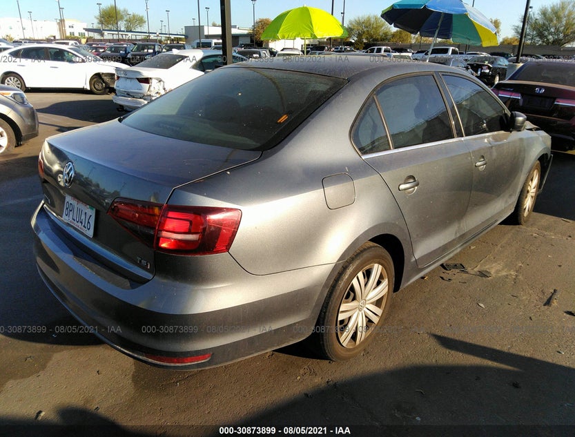3VW2B7AJ5HM278739