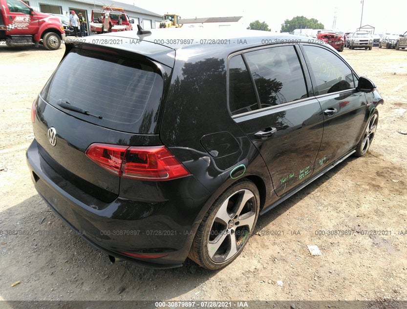 3VW5T7AU0GM028523