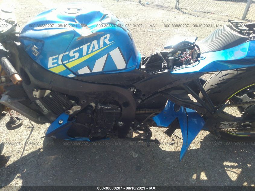 2015 Suzuki Gsx-R750 VIN: JS1GR7MAXF2100579 Lot: 30880207