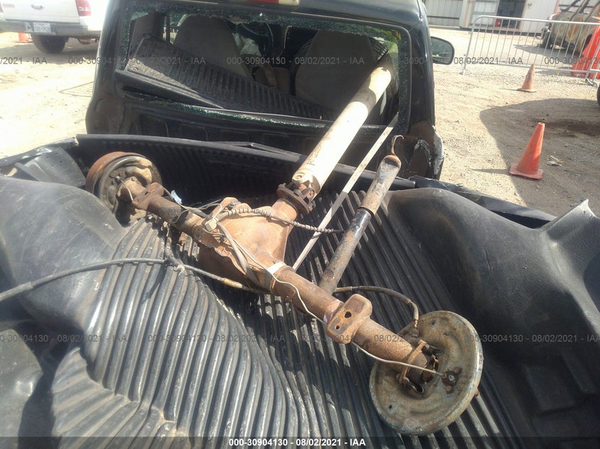 1999 Mazda B2500 Se VIN: 4F4YR16CXXTM24818 Lot: 30904130