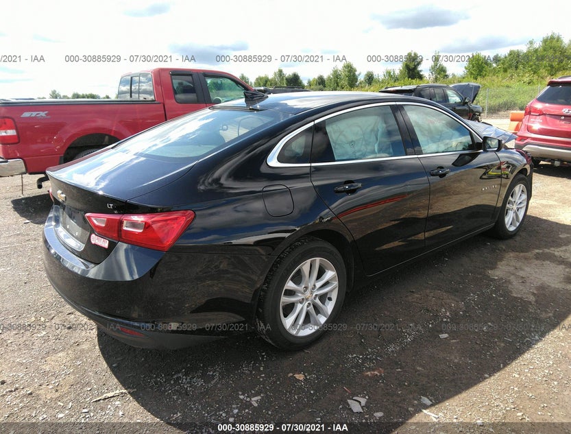 1G1ZD5ST8JF205900