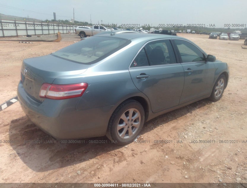 4T4BF3EK8BR159025