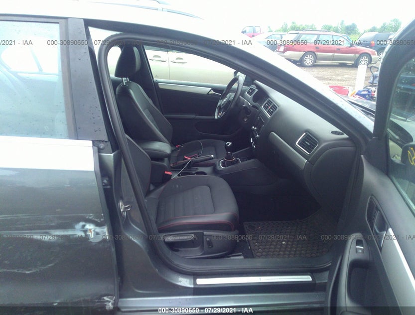 3VW5A7AJXDM272624