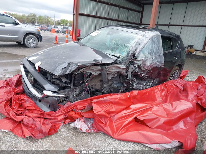 VIN JM3KFBDM4J0414617 2018 MAZDA CX-5 GRAND TOURING