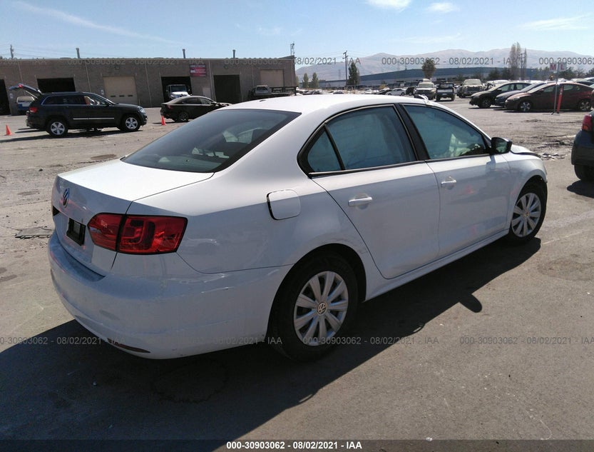 3VW2K7AJ4EM320023