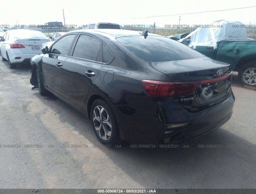 3KPF24AD9LE140184