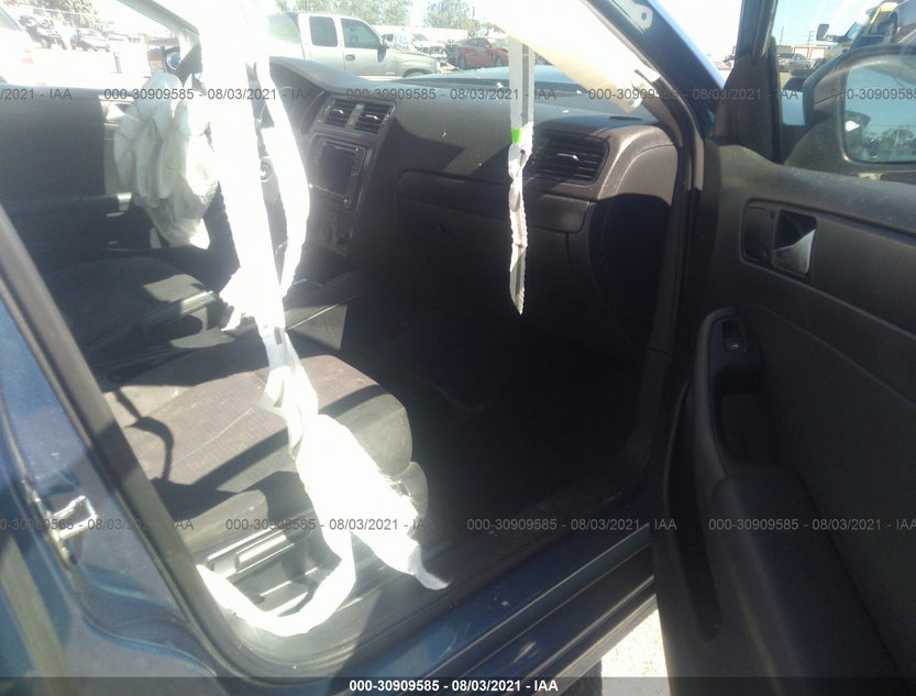 3VW267AJ8GM304527