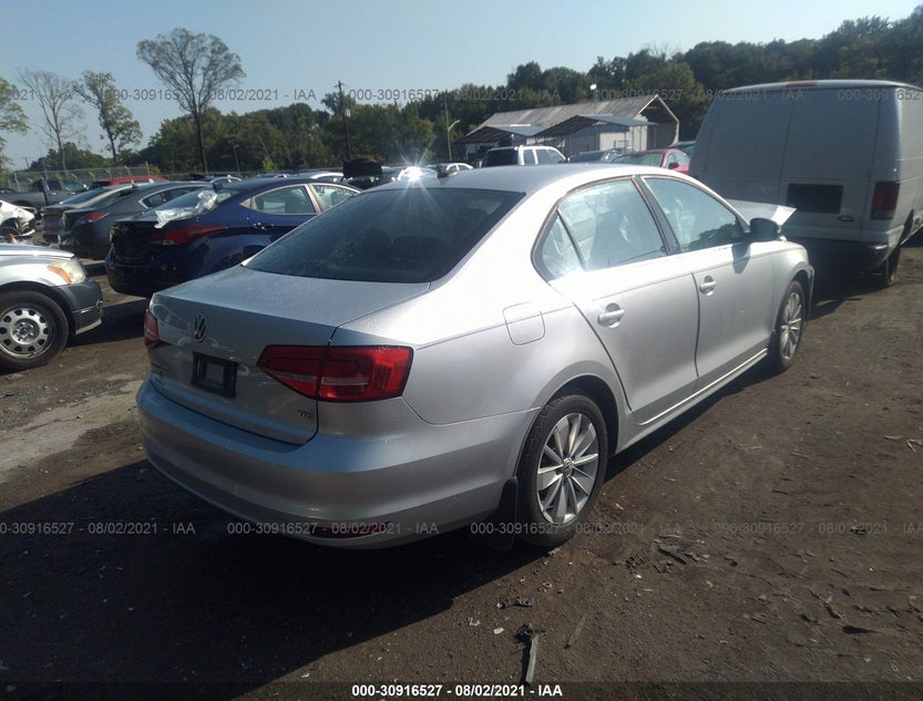 3VWLA7AJ9FM225658