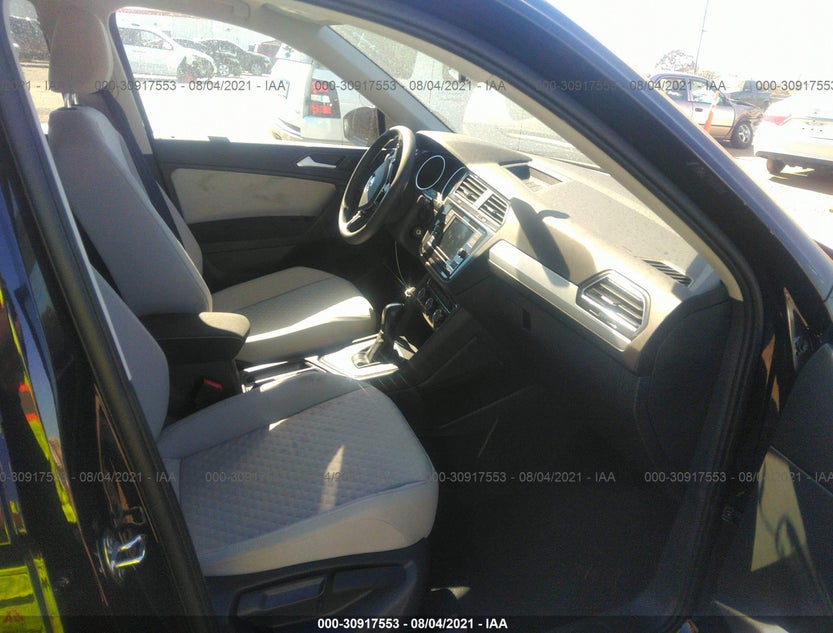 3VV1B7AX2MM128537