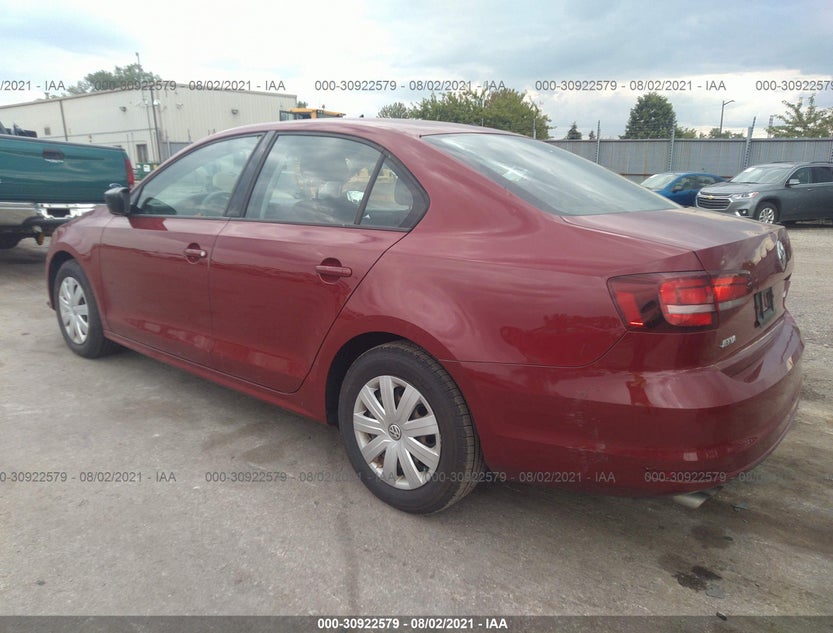 3VW267AJ2GM219568