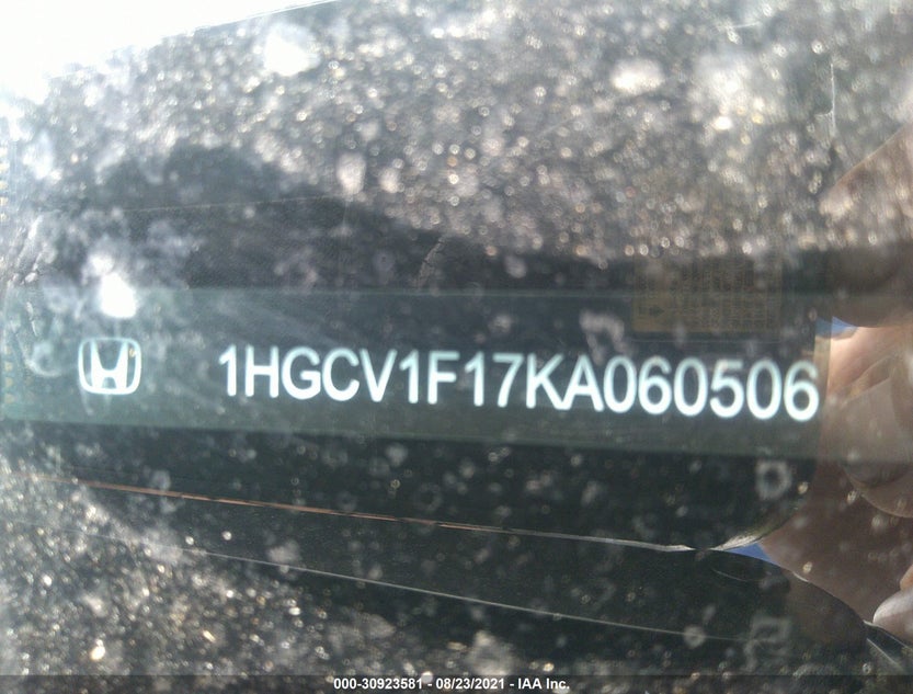 1HGCV1F17KA060506