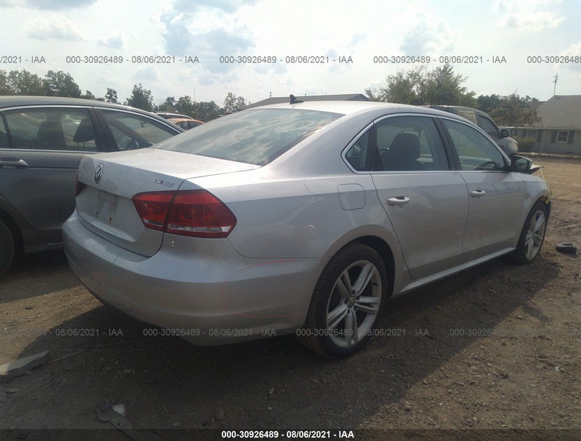 1VWBT7A33EC041484