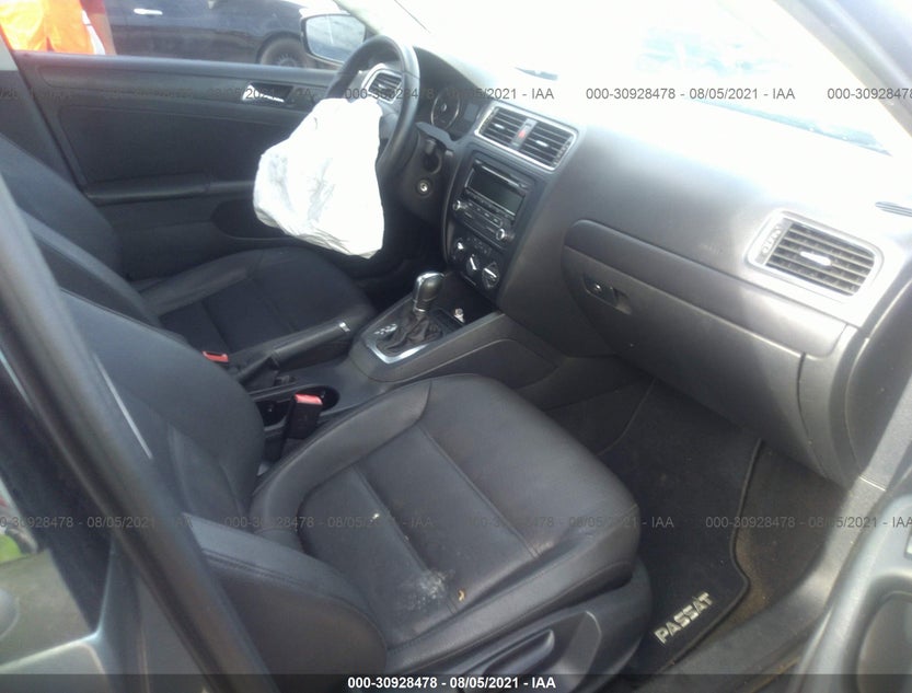 3VWDX7AJXCM366480