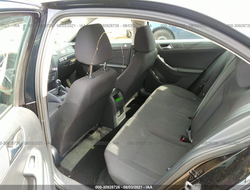 3VW167AJ7GM281799