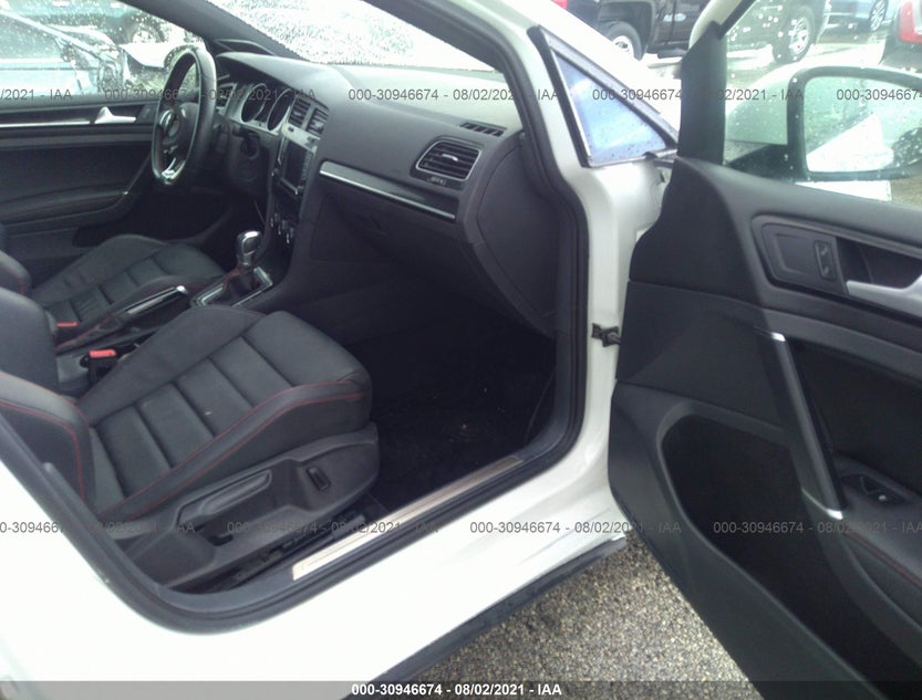 3VW447AUXHM010525