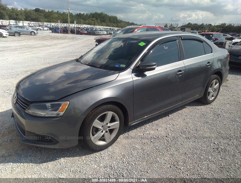 3VW3L7AJ5DM448321