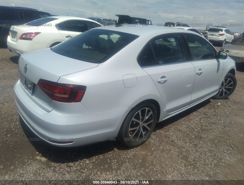 3VWDB7AJ7HM413678