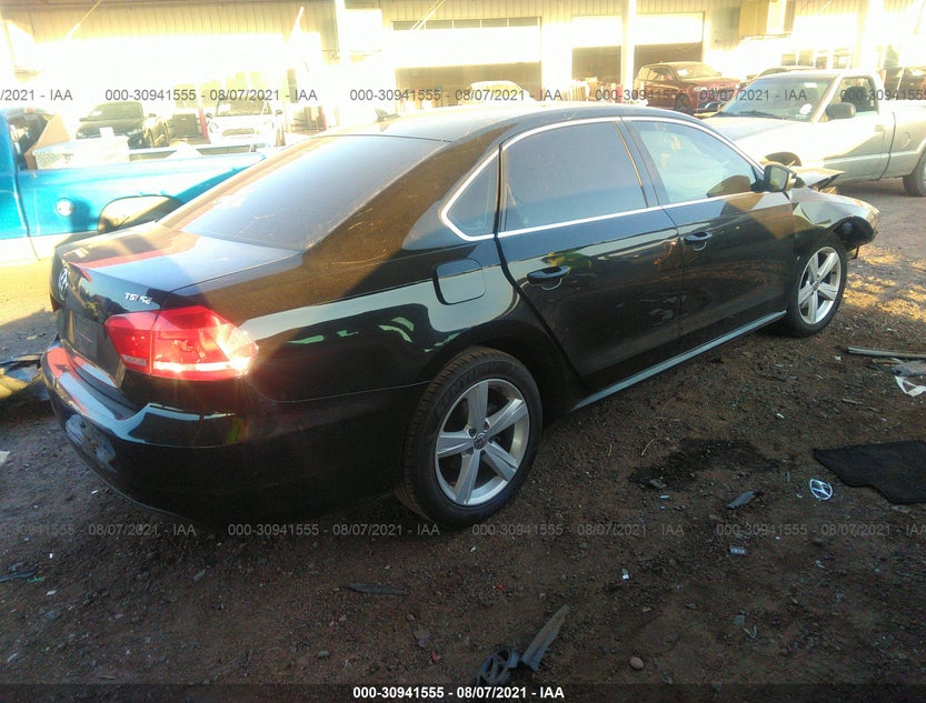 1VWBS7A36EC063059