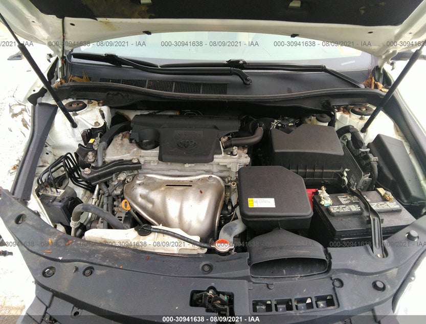 4T4BF1FK9GR559900