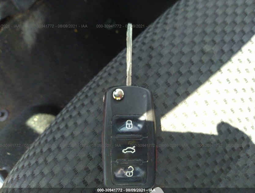3VW2K7AJ4CM405845