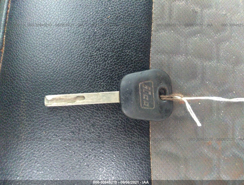 1GCGTDE32G1103747