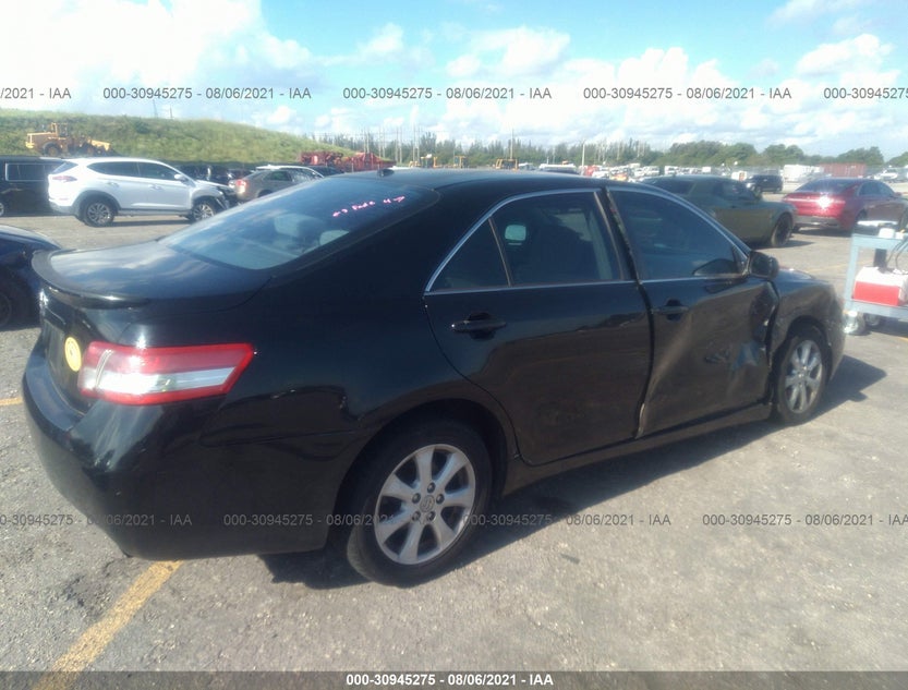 4T1BF3EK9AU114104
