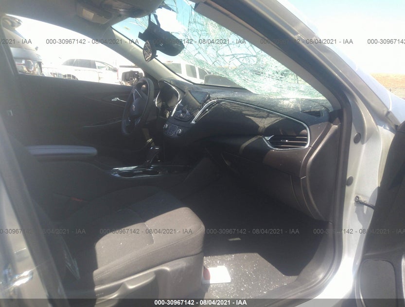 1G1ZD5STXLF117286