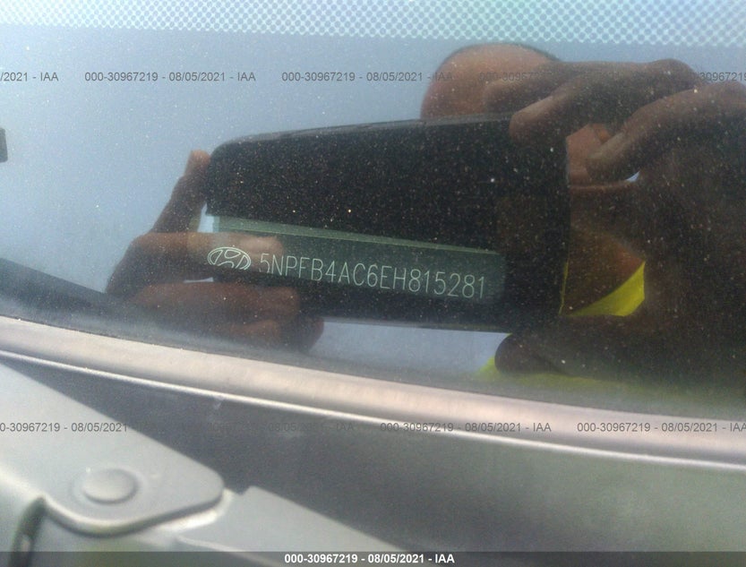 5NPEB4AC6EH815281