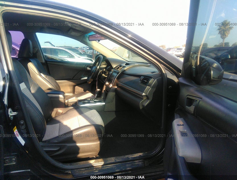 4T1BF1FKXEU318645