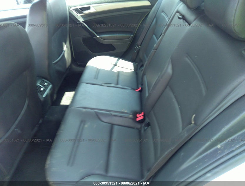 3VW217AU7FM018935