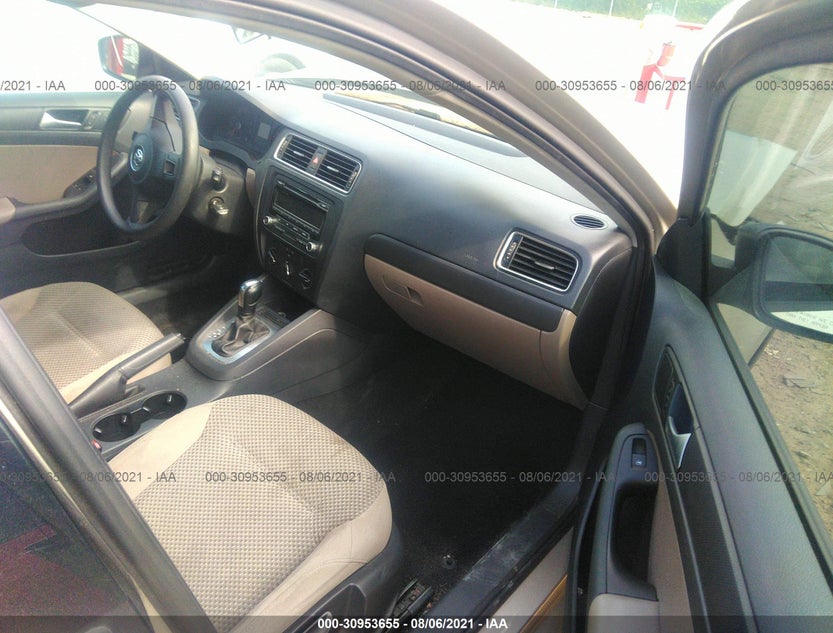 3VW2K7AJ5EM233697