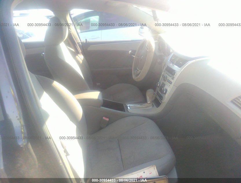 1G1ZC5E18BF305297
