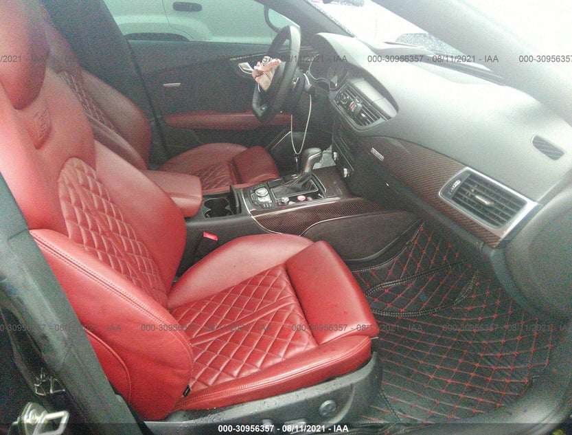 WAUW2AFC4GN076990