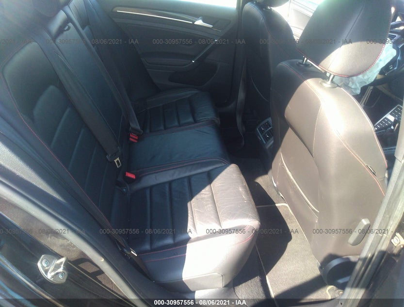 3VW5T7AUXFM037499