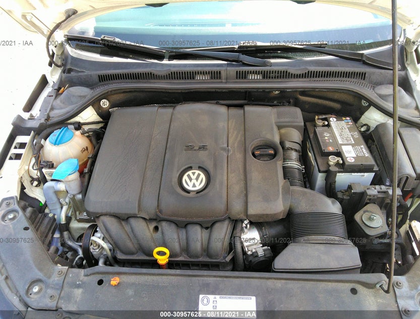 3VWDX7AJ9BM305586