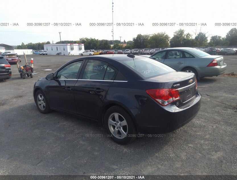 1G1PE5SB2G7224747