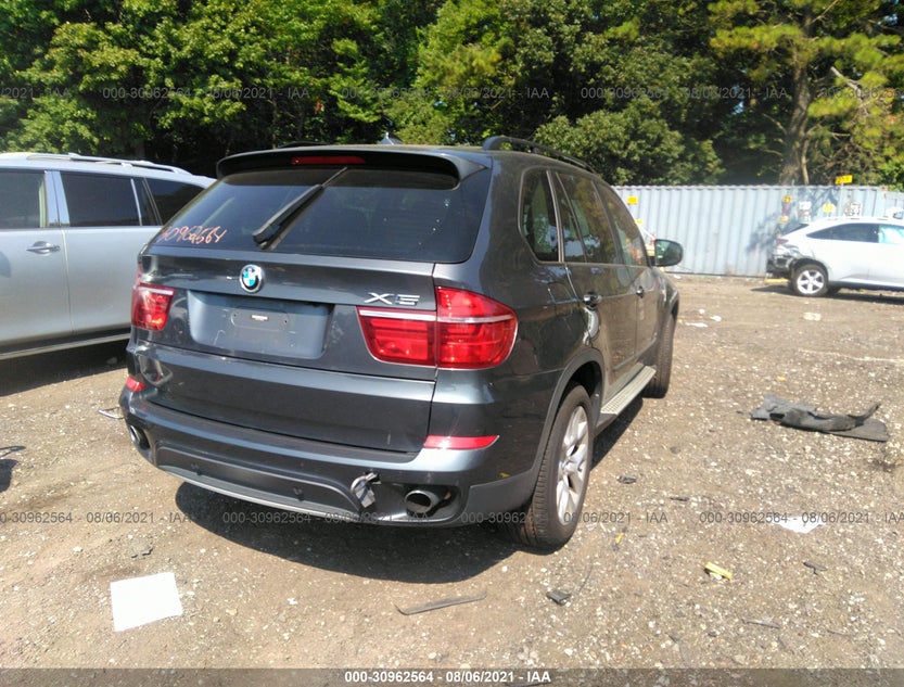 5UXZV4C57CL989892