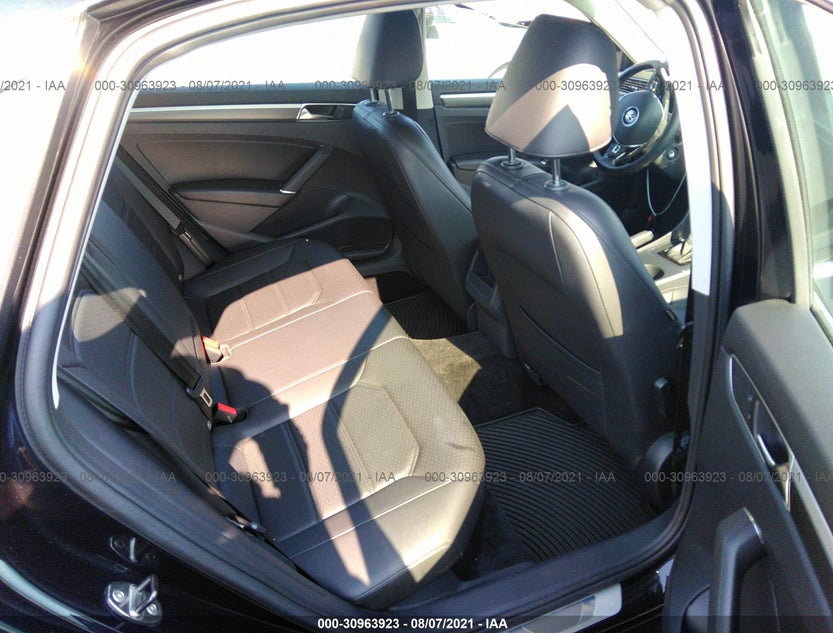 1VWDT7A36HC080003