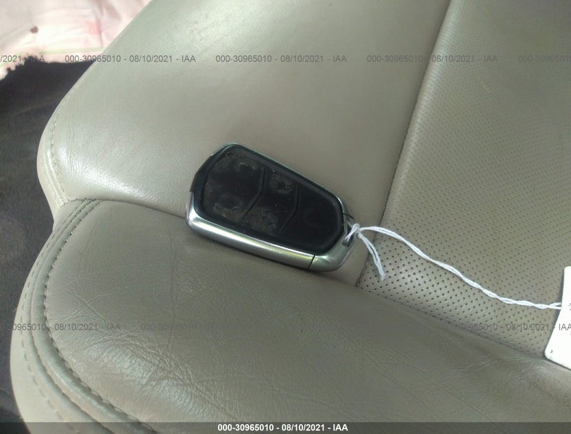 1G6AX5S30F0107694